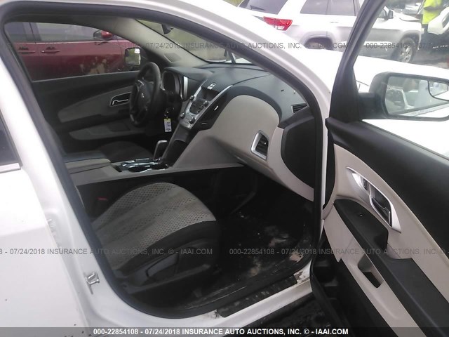 2GNALBEK2C6261490 - 2012 CHEVROLET EQUINOX LS WHITE photo 5