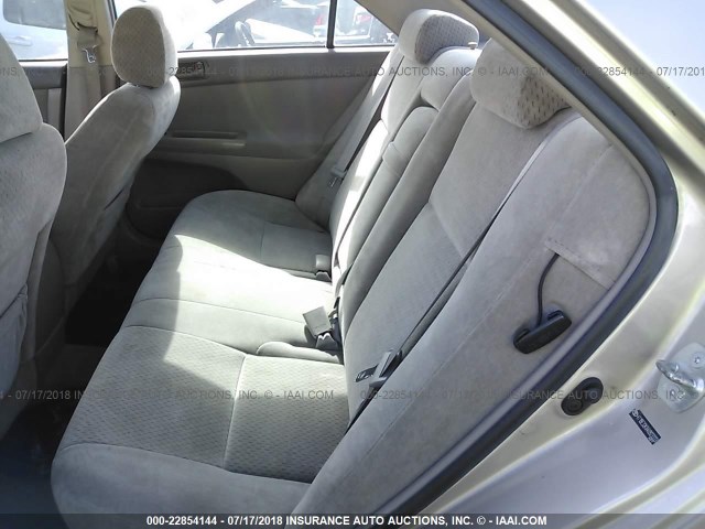 4T1BE32KX4U923333 - 2004 TOYOTA CAMRY LE/XLE/SE 金色 照片 8