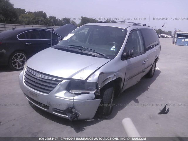 2A4GP54L26R910558 - 2006 CHRYSLER TOWN & COUNTRY TOURING SILVER photo 2