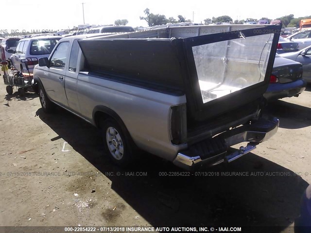 1N6DD26S0YC366350 - 2000 NISSAN FRONTIER KING CAB XE Pewter photo 3