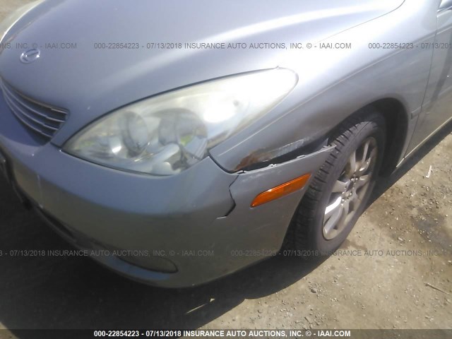 JTHBF30G825014660 - 2002 LEXUS ES 300 SILVER photo 6