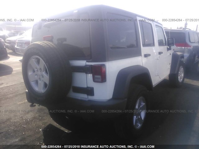 1C4BJWDG9HL549772 - 2017 JEEP WRANGLER UNLIMITE SPORT WHITE photo 4