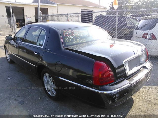 1LNHM84WX7Y621595 - 2007 LINCOLN TOWN CAR EXECUTIVE L BLACK photo 3