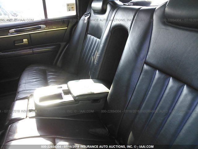 1LNHM84WX7Y621595 - 2007 LINCOLN TOWN CAR EXECUTIVE L BLACK photo 8