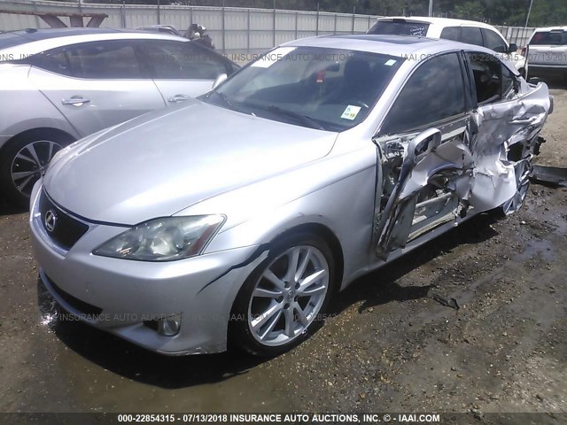 JTHBK262365018543 - 2006 LEXUS IS 250 SILVER photo 2