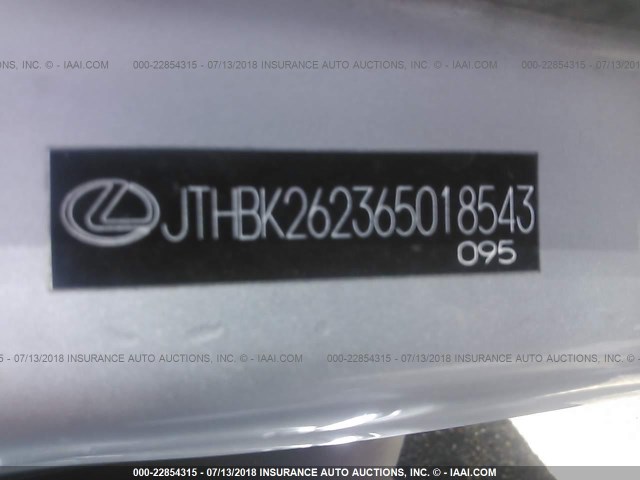 JTHBK262365018543 - 2006 LEXUS IS 250 SILVER photo 9