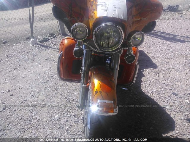 1HD1FC4199Y634525 - 2009 HARLEY-DAVIDSON FLHTCU ORANGE photo 5