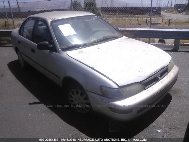 2T1AE09B8SC137500 - 1995 TOYOTA COROLLA LE/DX GOLD photo 1