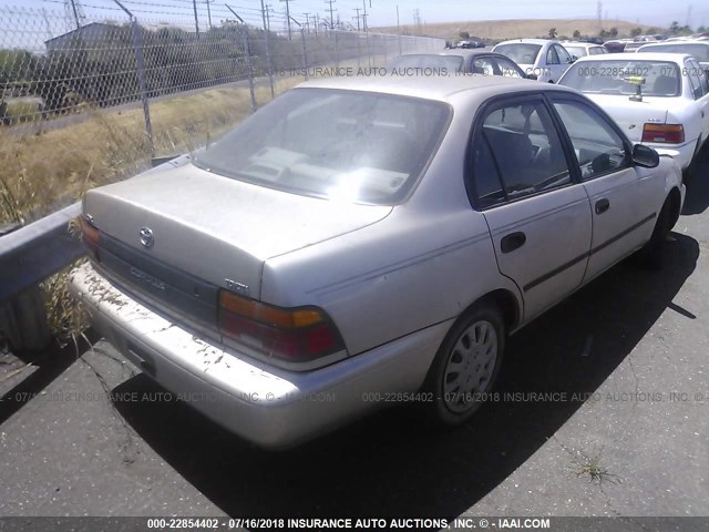 2T1AE09B8SC137500 - 1995 TOYOTA COROLLA LE/DX GOLD photo 4