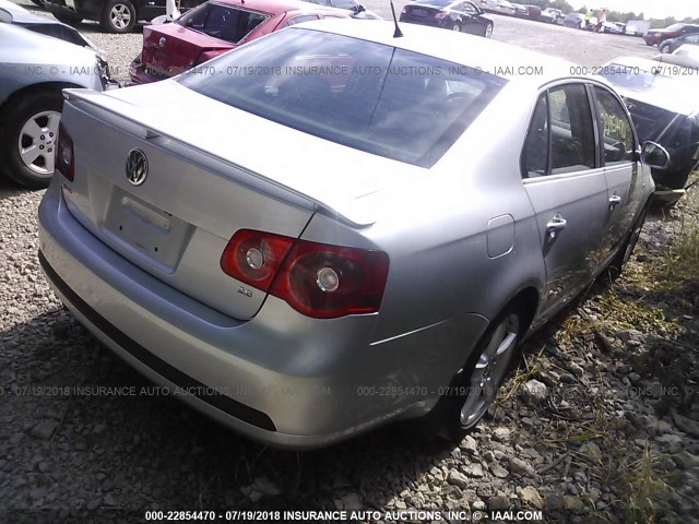 3VWEF71KX7M184994 - 2007 VOLKSWAGEN JETTA WOLFSBURG 灰色 照片 4
