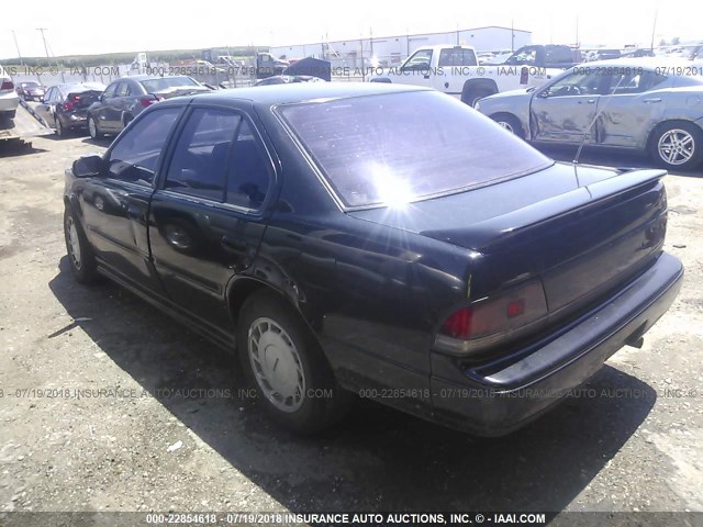 JN1HJ01PXKT273169 - 1989 NISSAN MAXIMA BLACK photo 3