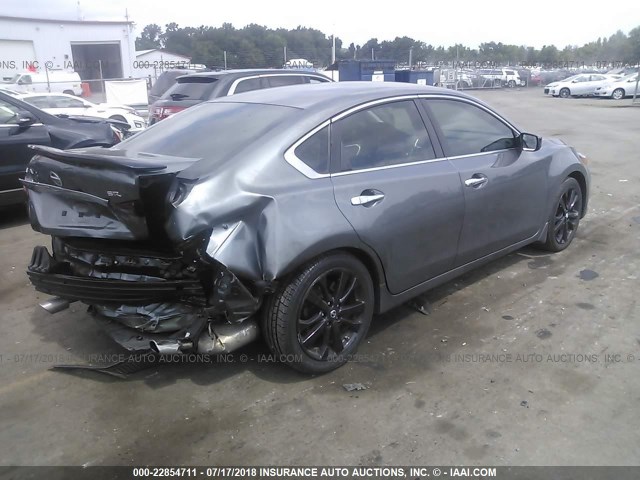 1N4AL3AP4HN342449 - 2017 NISSAN ALTIMA 2.5/S/SV/SL/SR GRAY photo 4