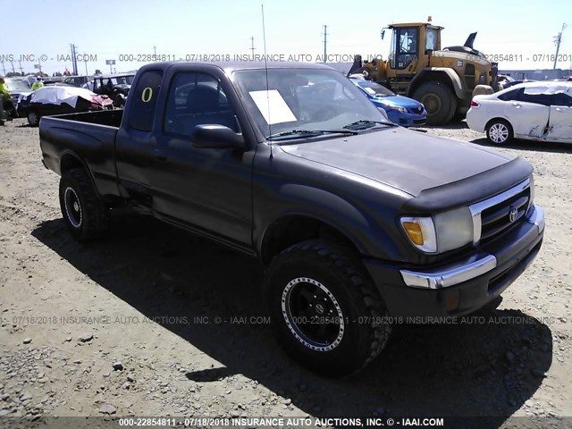 4TAWM72NXYZ585883 - 2000 TOYOTA TACOMA XTRACAB BLACK photo 1