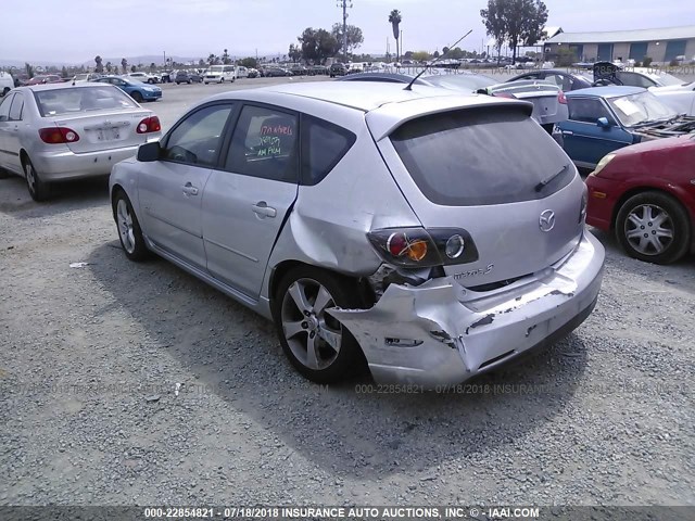 JM1BK343951281175 - 2005 MAZDA 3 HATCHBACK SILVER photo 3