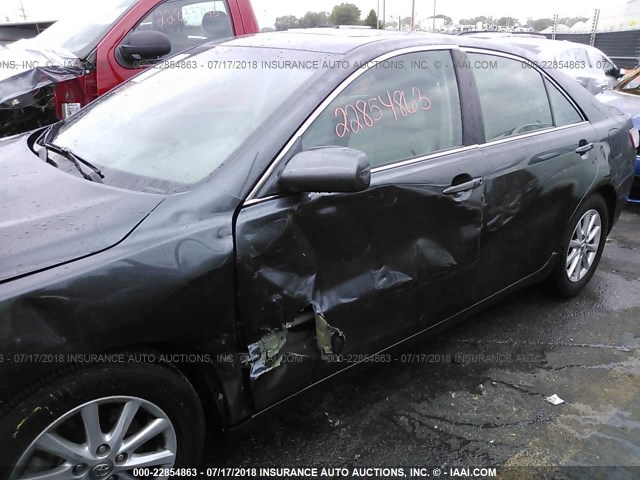 4T1BK3EK4BU118199 - 2011 TOYOTA CAMRY SE/LE/XLE 灰色 照片 6