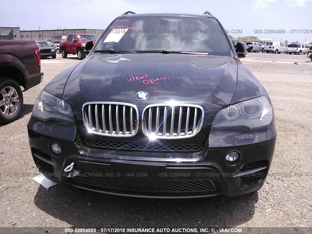 5UXZV8C51BL419957 - 2011 BMW X5 XDRIVE50I BLACK photo 6