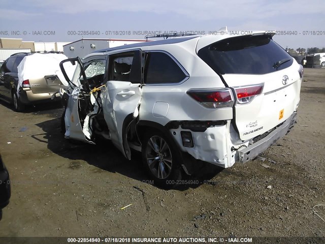 5TDKKRFH6FS104650 - 2015 TOYOTA HIGHLANDER XLE თეთრი ფოტო 3