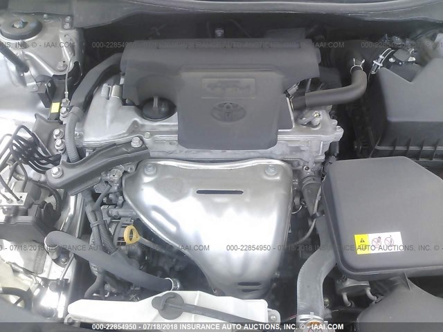 4T1BF1FK7HU293157 - 2017 TOYOTA CAMRY LE/XLE/SE/XSE 银色 照片 10