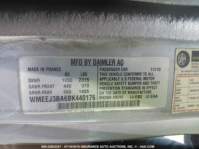 WMEEJ3BA6BK440176 - 2011 SMART FORTWO PURE/PASSION BLUE photo 9