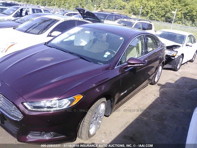 3FA6P0LU5DR383367 - 2013 FORD FUSION SE HYBRID BURGUNDY photo 2