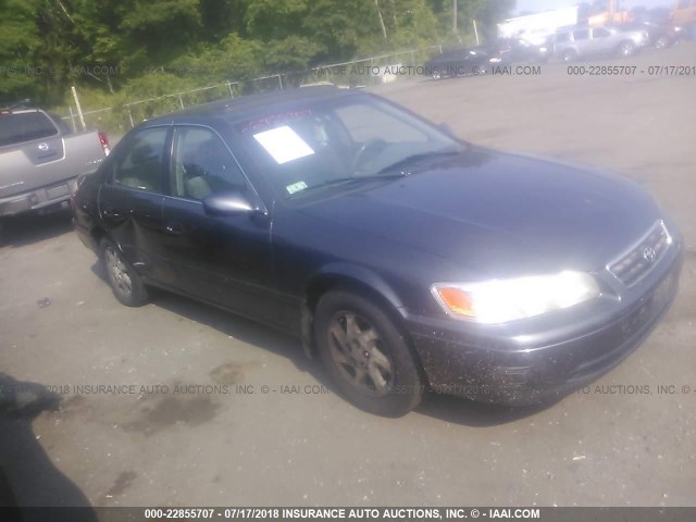 4T1BF22K0YU946990 - 2000 TOYOTA CAMRY LE/XLE BLACK photo 1