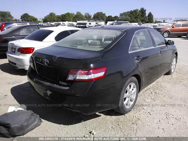 4T4BF3EK1BR187796 - 2011 TOYOTA CAMRY SE/LE/XLE BLACK photo 4