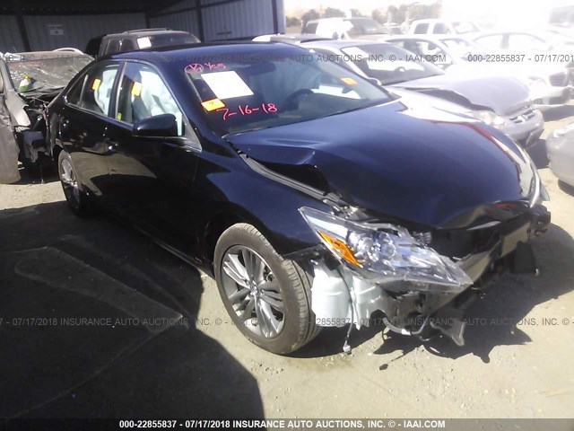 4T1BF1FK0FU959692 - 2015 TOYOTA CAMRY LE/XLE/SE/XSE BLUE photo 1