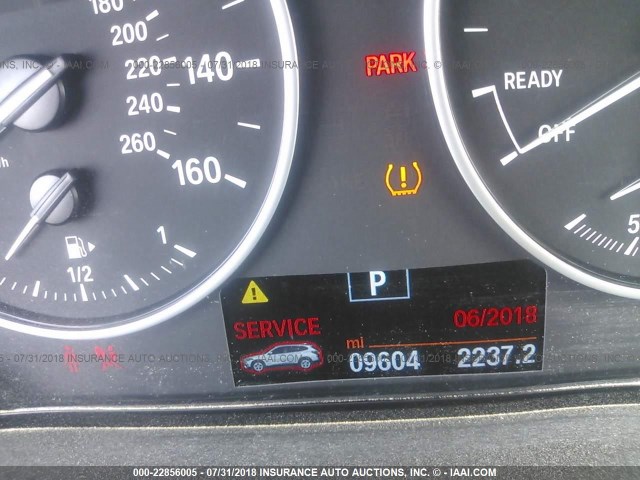 WBXHT3C3XH5F84817 - 2017 BMW X1 XDRIVE28I 灰色 照片 7