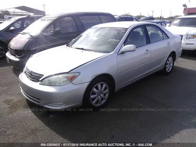 4T1BE32K23U682348 - 2003 TOYOTA CAMRY LE/XLE/SE Gümüş foto 2