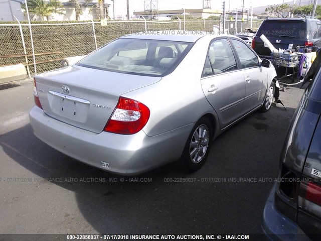 4T1BE32K23U682348 - 2003 TOYOTA CAMRY LE/XLE/SE Gümüş foto 4