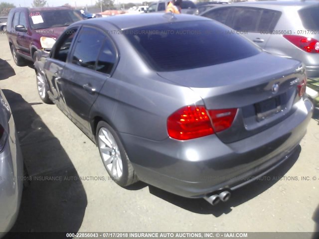 WBAPH5C59BA447223 - 2011 BMW 328 I SULEV GRAY photo 3