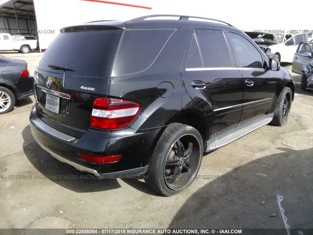 4JGBB8GB8BA747525 - 2011 MERCEDES-BENZ ML 350 4MATIC BLACK photo 4