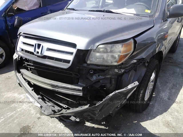 5FNYF28107B044456 - 2007 HONDA PILOT LX GRAY photo 6