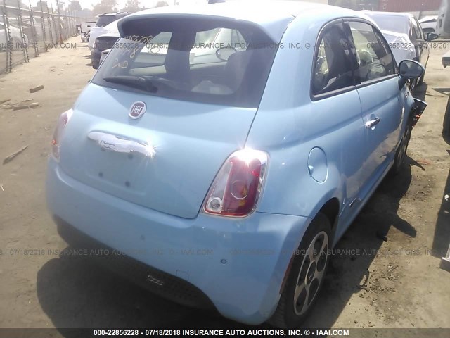 3C3CFFGE2HT530022 - 2017 FIAT 500 ELECTRIC BLUE photo 4