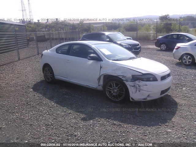 JTKDE167780269615 - 2008 TOYOTA SCION TC WHITE photo 1