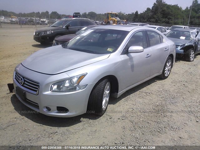 1N4AA5APXCC818175 - 2012 NISSAN MAXIMA S/SV SILVER photo 2