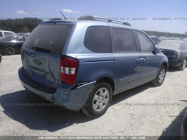 KNDMB133586224199 - 2008 KIA SEDONA BLUE photo 4