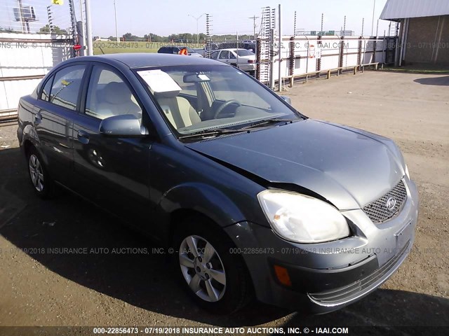 KNADE123666164842 - 2006 KIA RIO GRAY photo 1