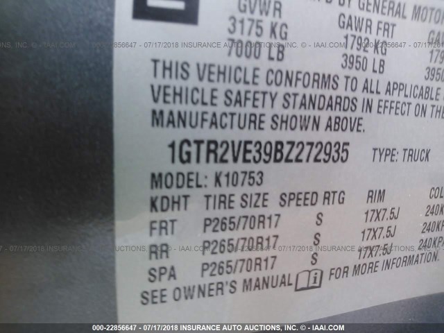 1GTR2VE39BZ272935 - 2011 GMC SIERRA K1500 SLE GRAY photo 9