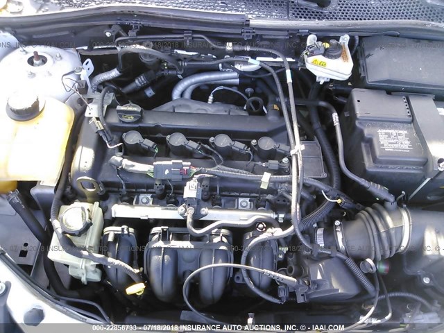 1FAFP34N47W320089 - 2007 FORD FOCUS ZX4/S/SE/SES 白色 照片 10