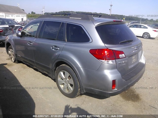 4S4BRBCC4B3345125 - 2011 SUBARU OUTBACK 2.5I PREMIUM SILVER photo 3