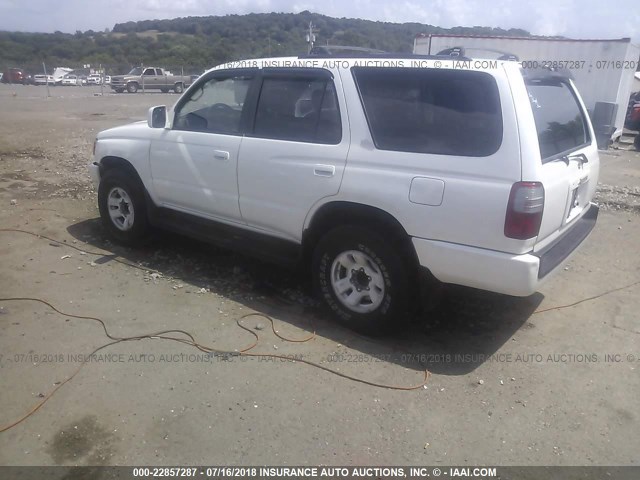 JT3GM84R0W0020742 - 1998 TOYOTA 4RUNNER WHITE photo 3