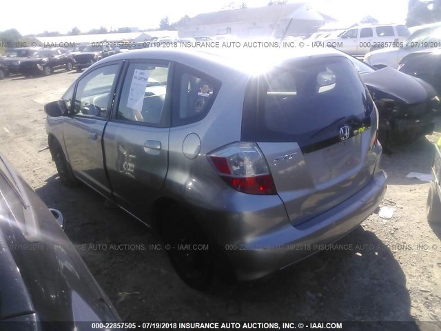 JHMGE8G23AS015747 - 2010 HONDA FIT SILVER photo 3