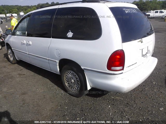 1C4GP54LXTB503989 - 1996 CHRYSLER TOWN & COUNTRY  WHITE photo 3