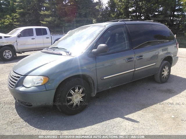 2C8GP54L15R263573 - 2005 CHRYSLER TOWN & COUNTRY TOURING TEAL photo 2