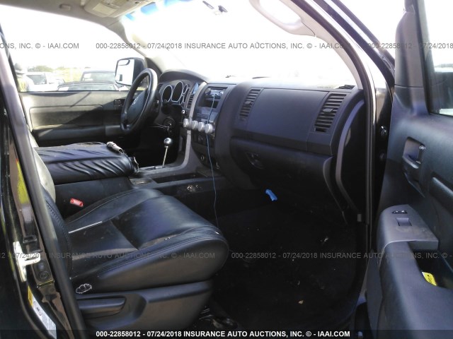 5TFRY5F10AX082480 - 2010 TOYOTA TUNDRA DOUBLE CAB SR5 BLACK photo 5