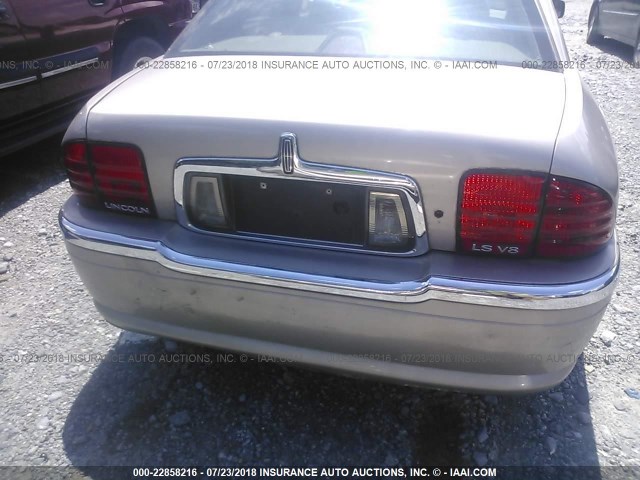 1LNHM87A12Y669222 - 2002 LINCOLN LS 银色 照片 6