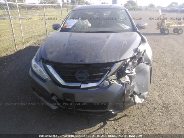 1N4AL3AP2HC256925 - 2017 NISSAN ALTIMA 2.5/S/SV/SL/SR GRAY photo 6