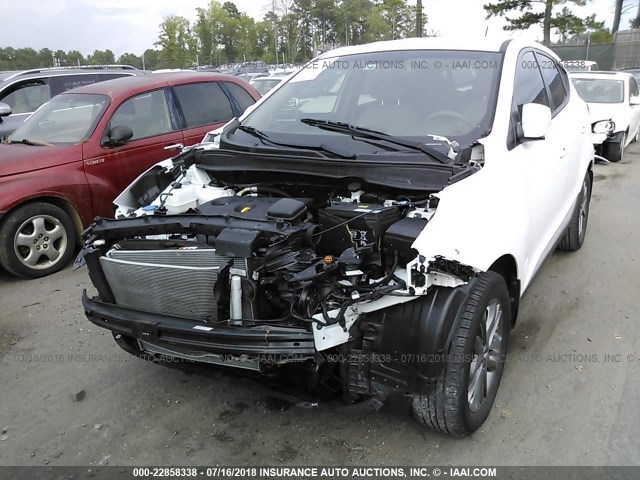 KM8JT3AF9FU959801 - 2015 HYUNDAI TUCSON GLS WHITE photo 6