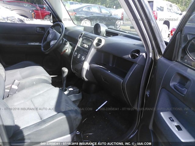 JTLKT324064074655 - 2006 TOYOTA SCION XB ნაცრისფერი ფოტო 5